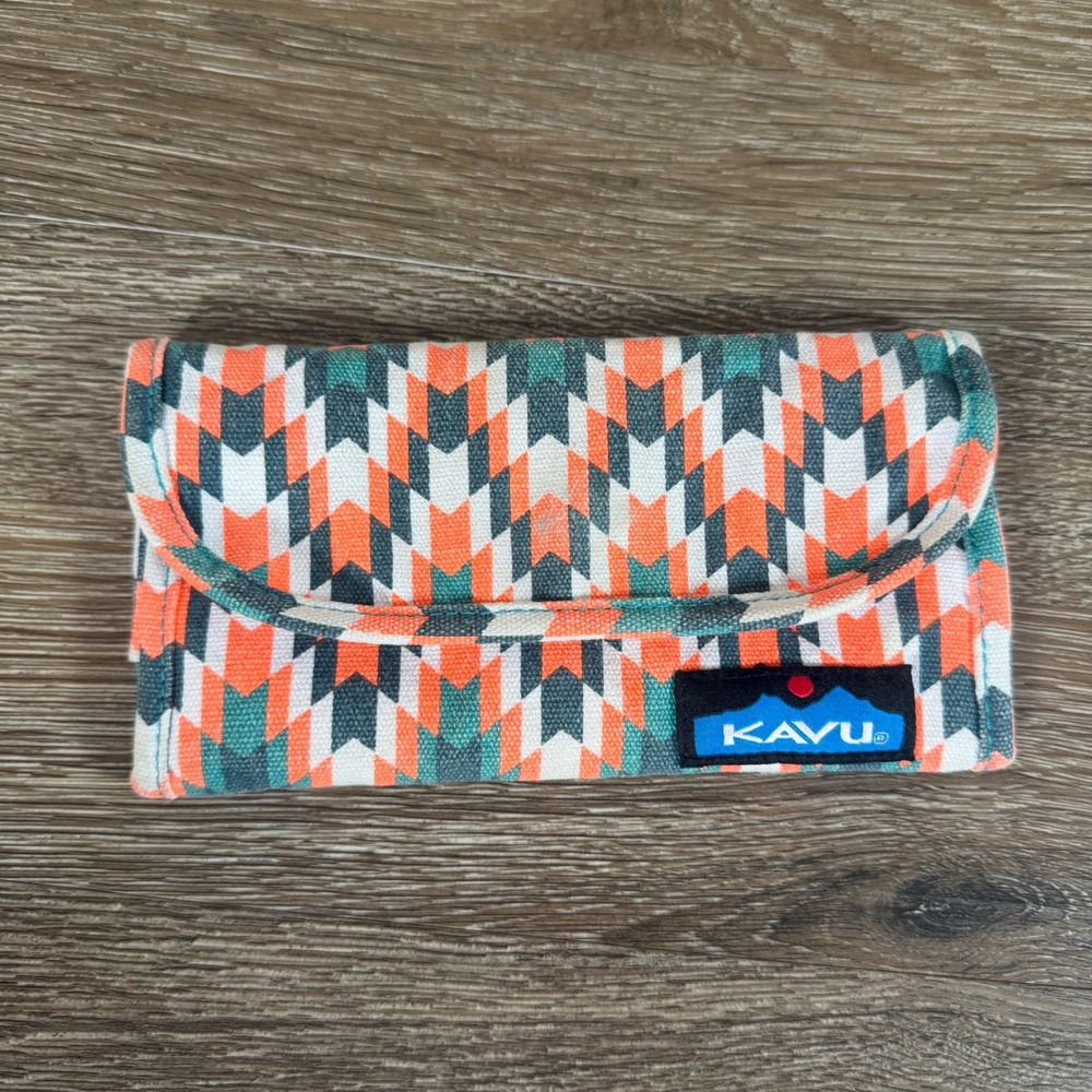 KAVU Big Spender Wallet Womens Trifold Canvas Geometric Orange Teal Snap
